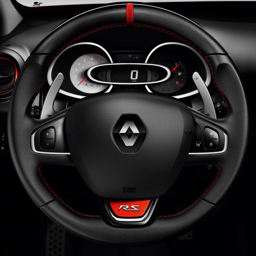  Renault Clio RS 200 EDC 2012 года  (фото 14 из 50)